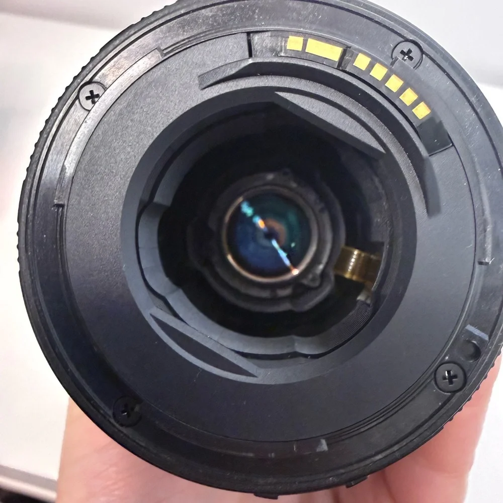 Tamron 18-200mm F/3.5-6.3 XR Di-II LD Macro Lens